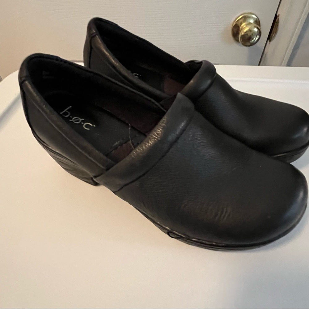 B.O.C. Black Clogs